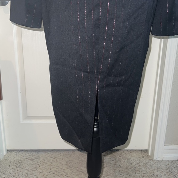 Lined Metallic pink pinstripe 3 piece Elizabeth Wessel Suit - Picture 12 of 17